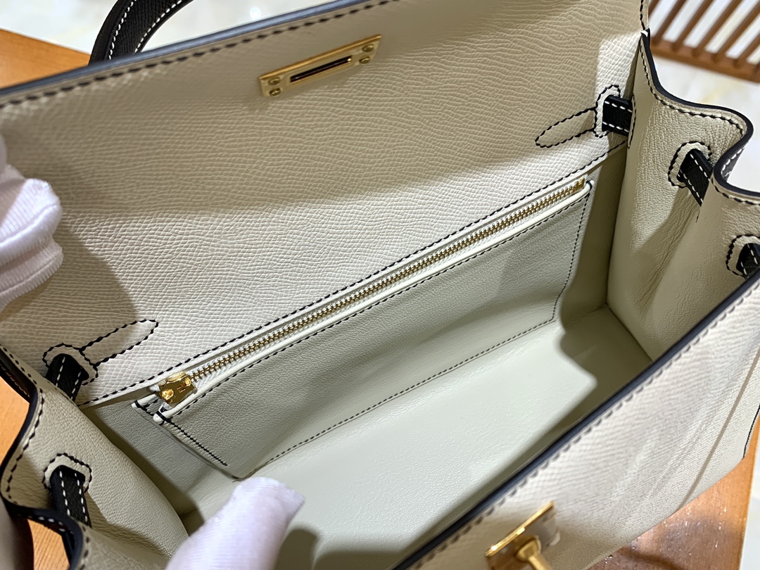 014_991169.jpg