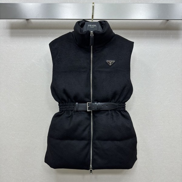 프라다 25FW 플란넬 다운 베스트 (최신상)