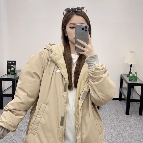 미우미우 24SS 패딩 자켓 최신상