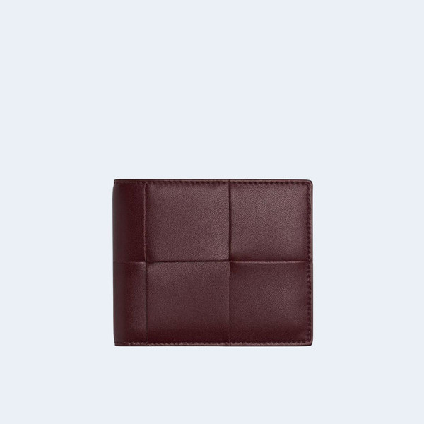보테가 베네타 인트레치아토 폴더형 지갑 버건디
